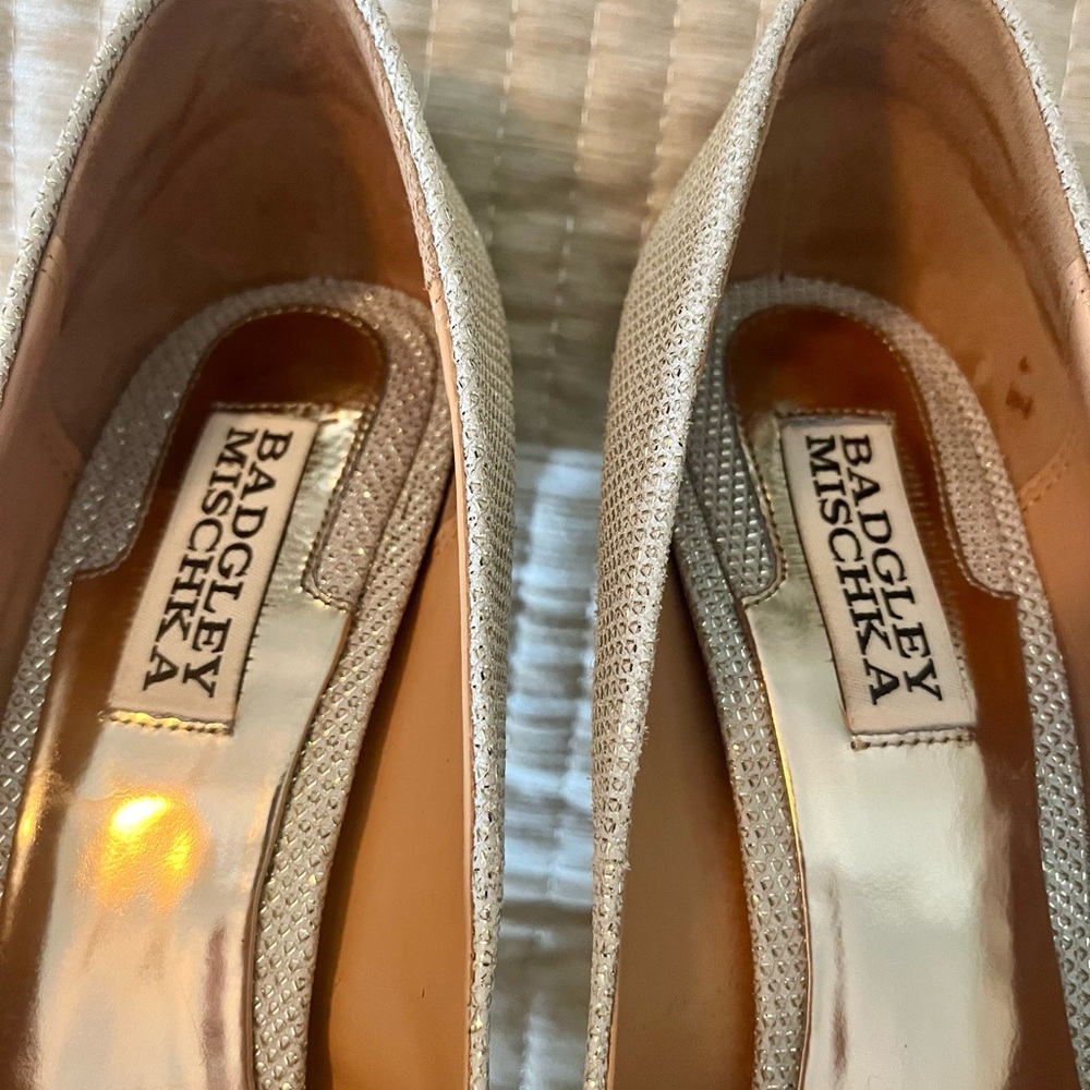 Badgley Mischka Platino Metallic Mesh  Dressy Evening Heel  Sz: 7.5M w/Box - Picture 7 of 12